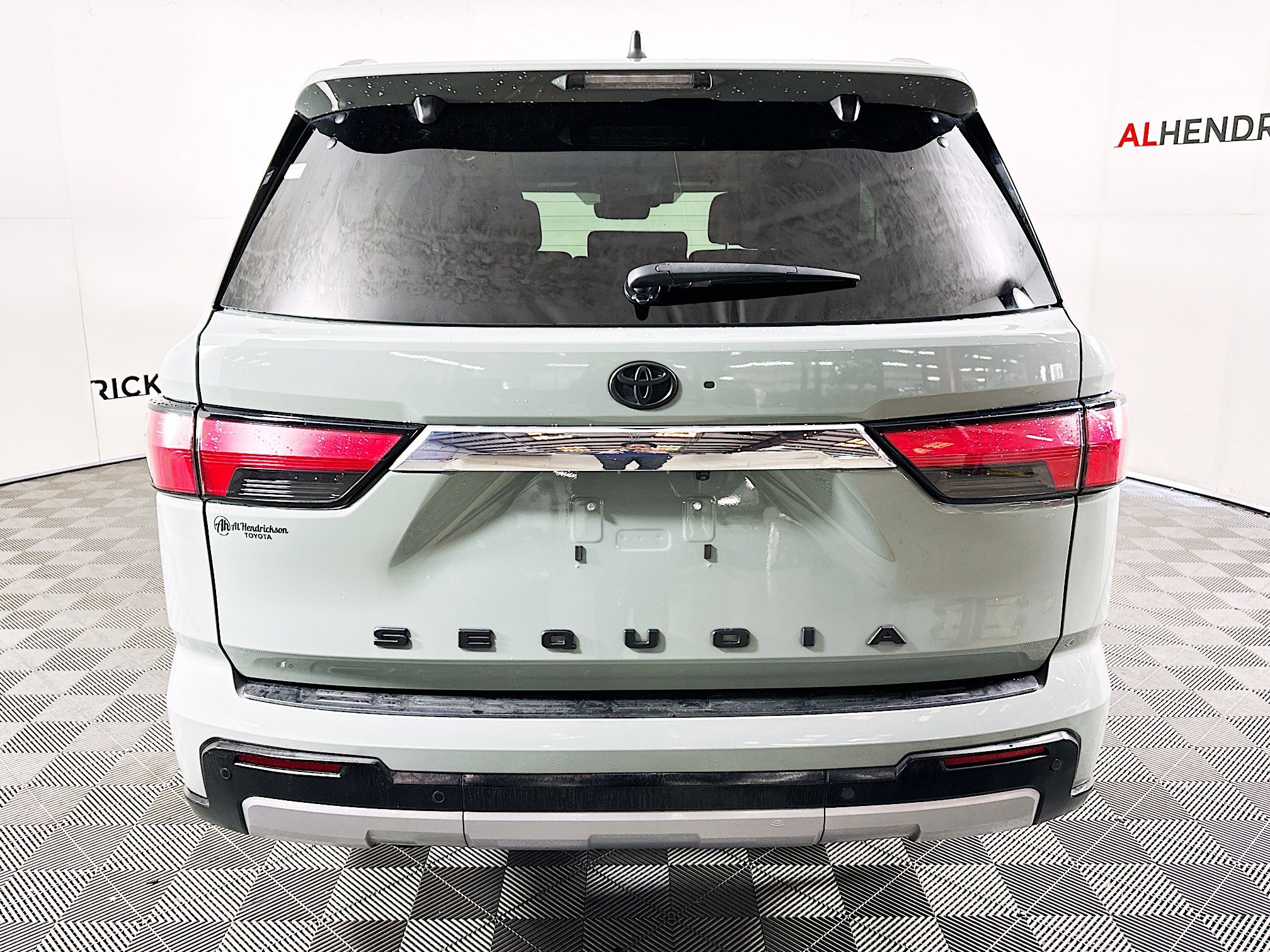 Used 2024 Toyota Sequoia Limited image 4