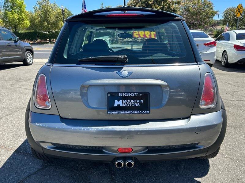 Used 2006 MINI Cooper S FWD image 4