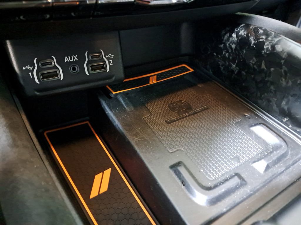 Used 2023 Dodge Durango R/T w/ Hemi Orange Plus Package image 23