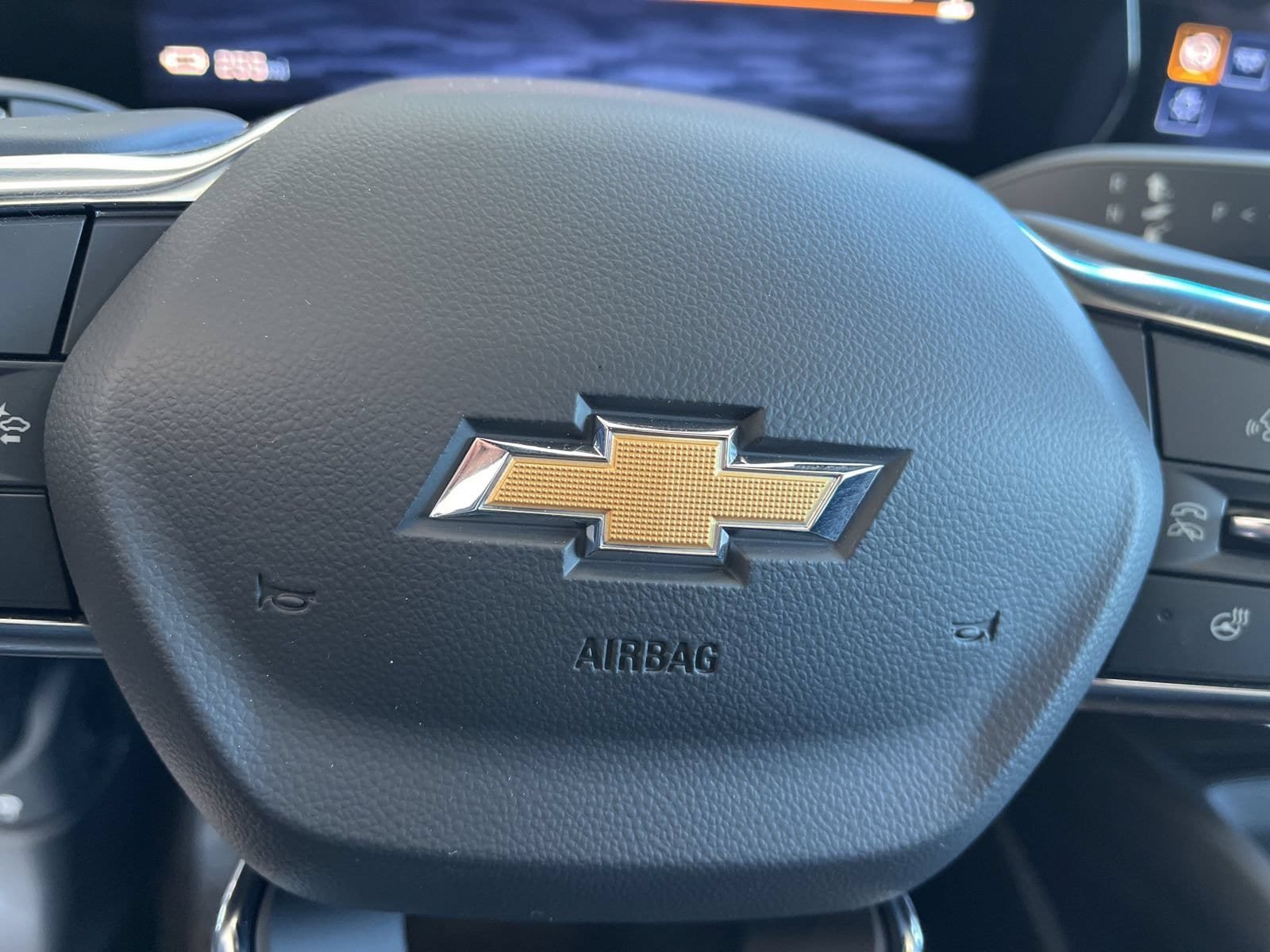 New 2024 Chevrolet Blazer EV LT AWD/4WD image 31