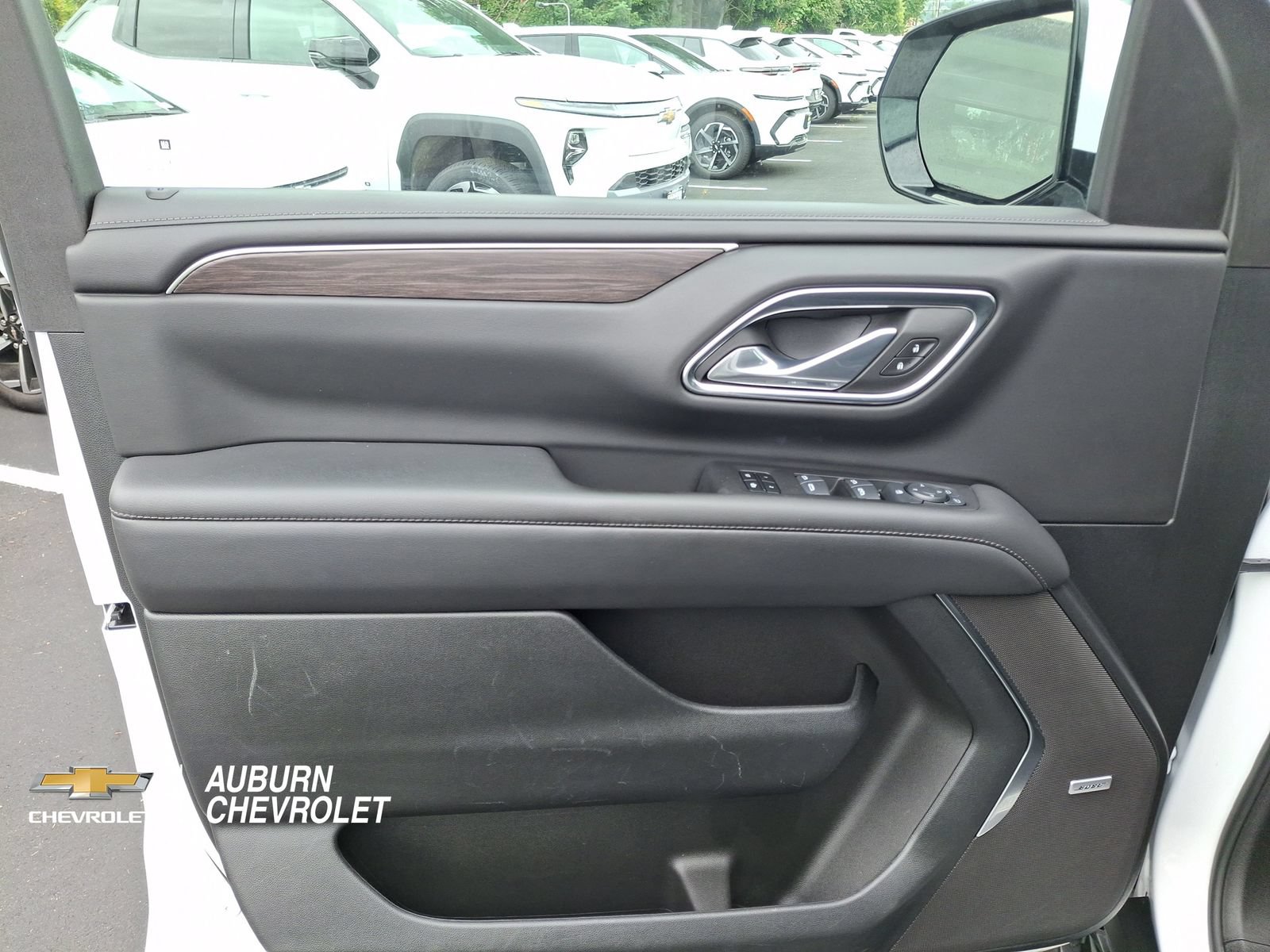 Used 2024 Chevrolet Tahoe LT AWD/4WD image 16