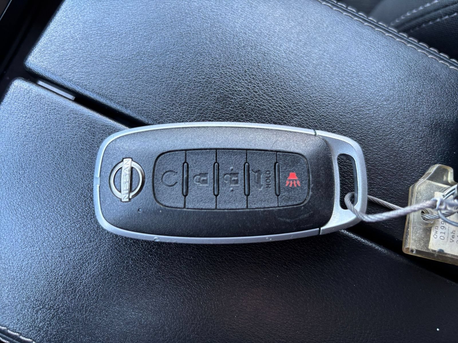 Used 2025 Nissan Rogue SV AWD/4WD image 20