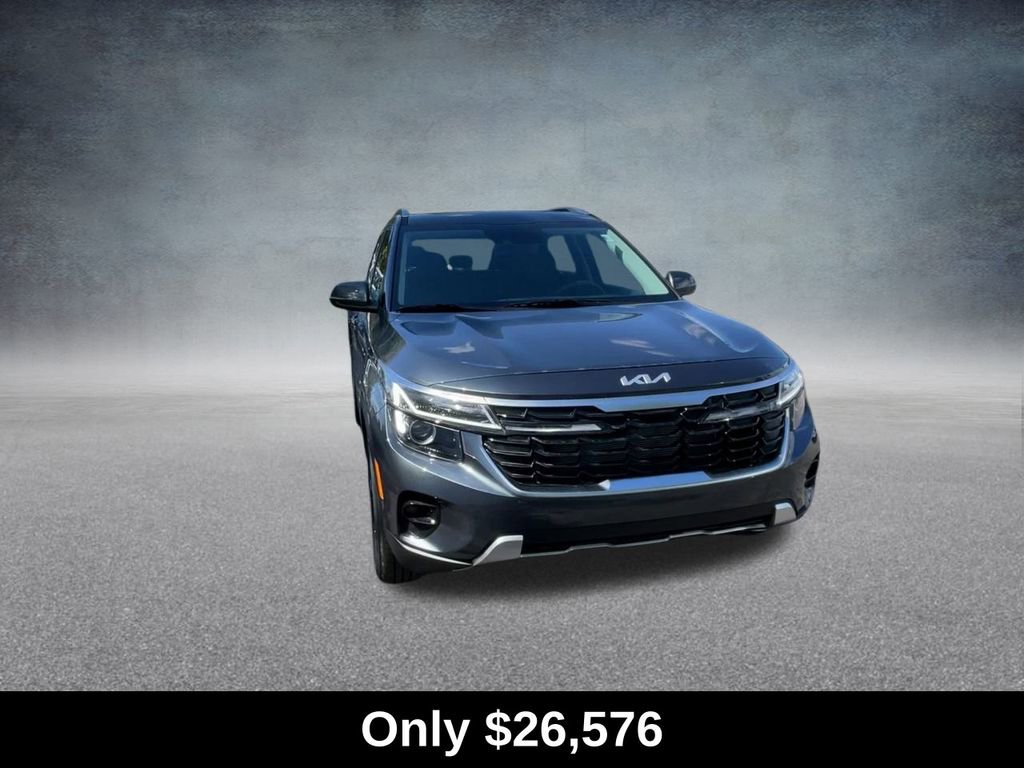 Used 2026 Kia Seltos EX w/ EX Sunroof Package image 4