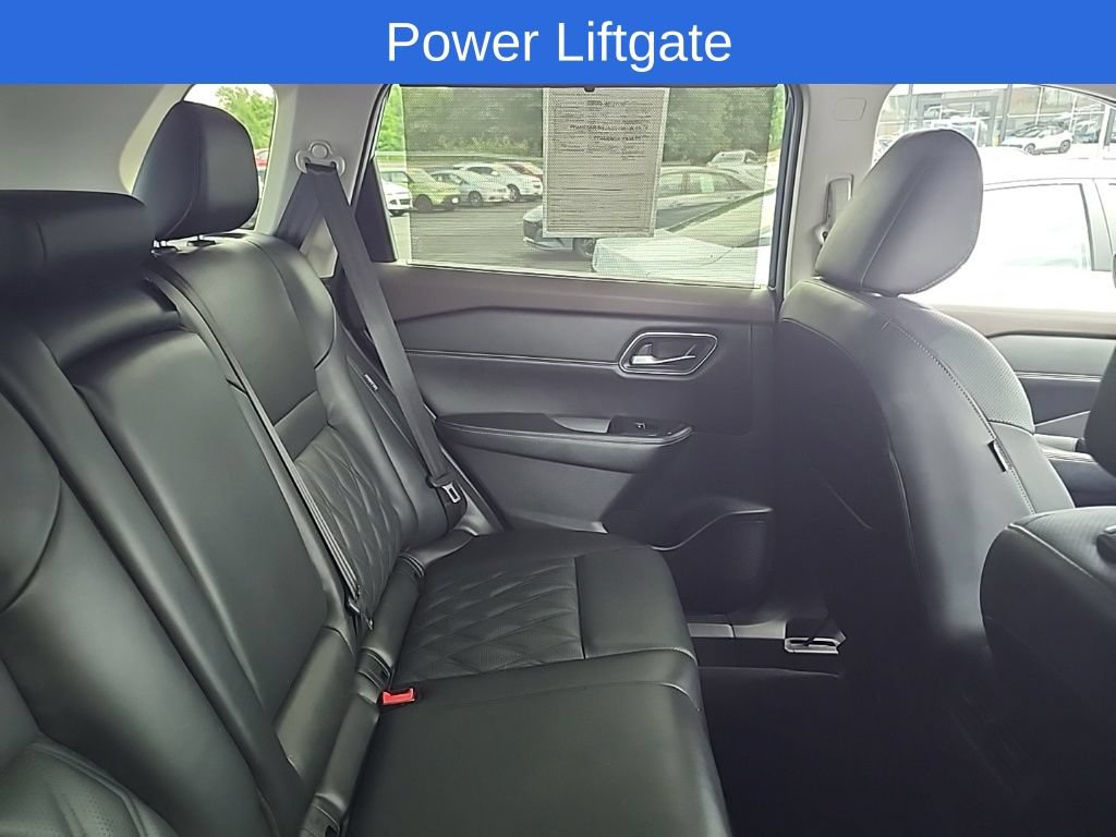 Used 2023 Nissan Rogue Platinum w/ Platinum Premium Package AWD/4WD image 14