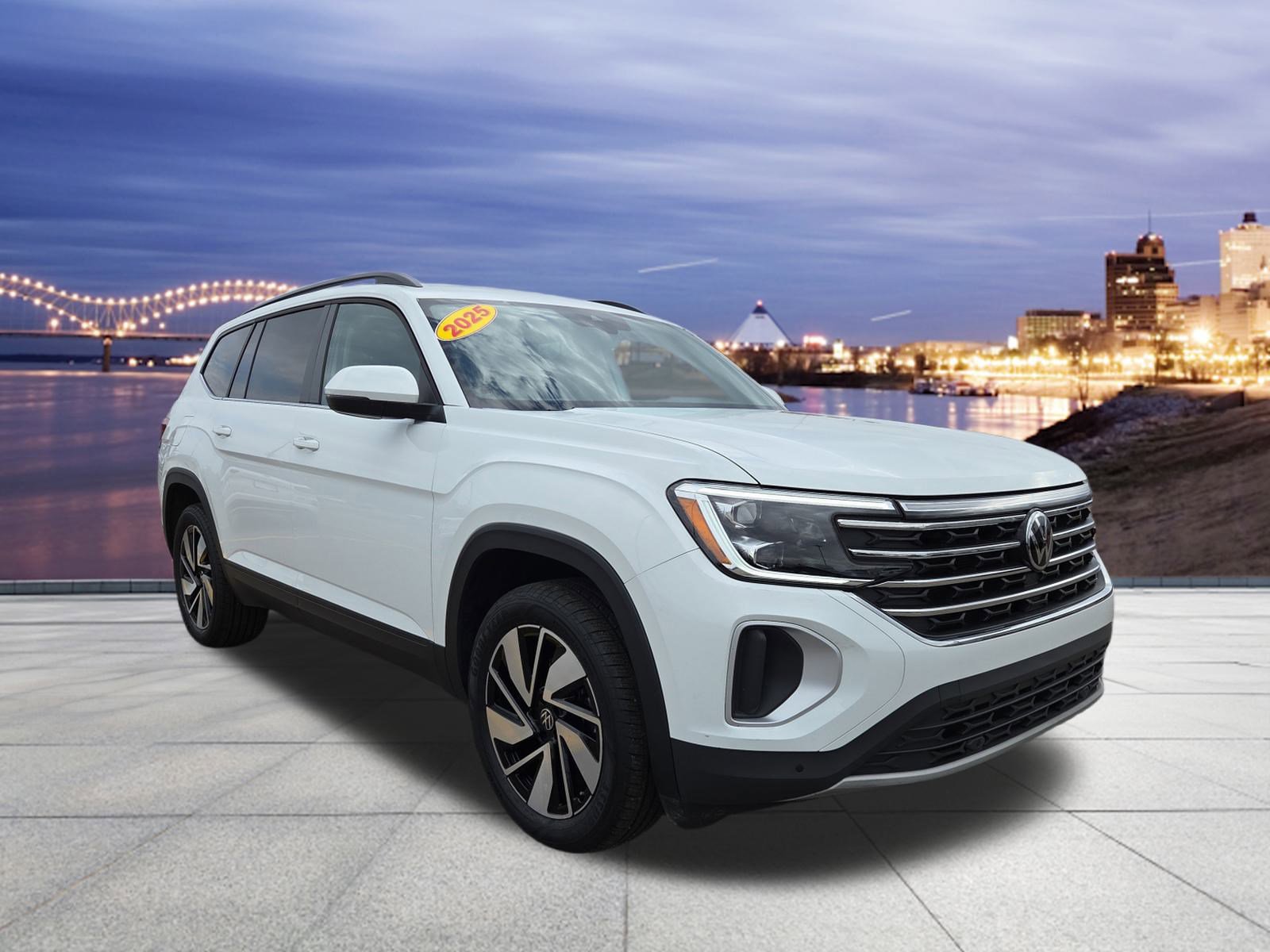 Certified 2025 Volkswagen Atlas SE image 4