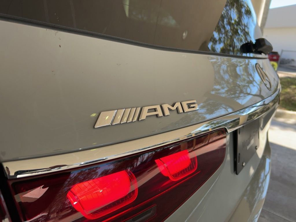 Used 2024 Mercedes-Benz GLS 63 AMG 4MATIC image 20
