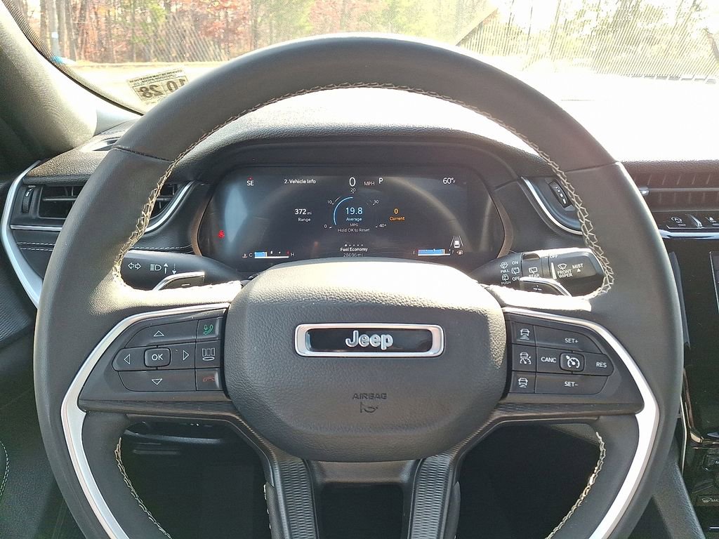 Used 2023 Jeep Grand Cherokee L Altitude image 19