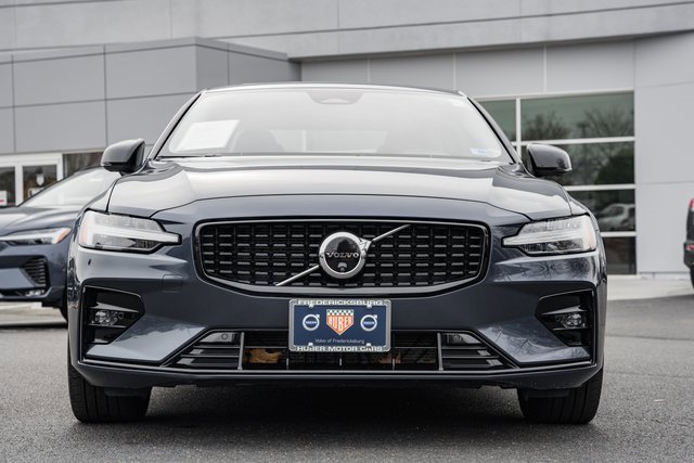 Used 2024 Volvo S60 B5 Plus image 2