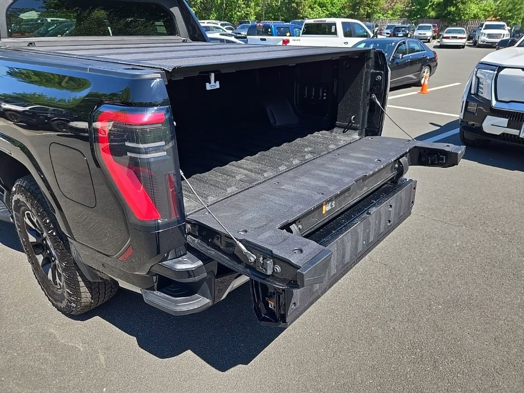 Used 2026 GMC Sierra EV AT4 AWD/4WD image 57