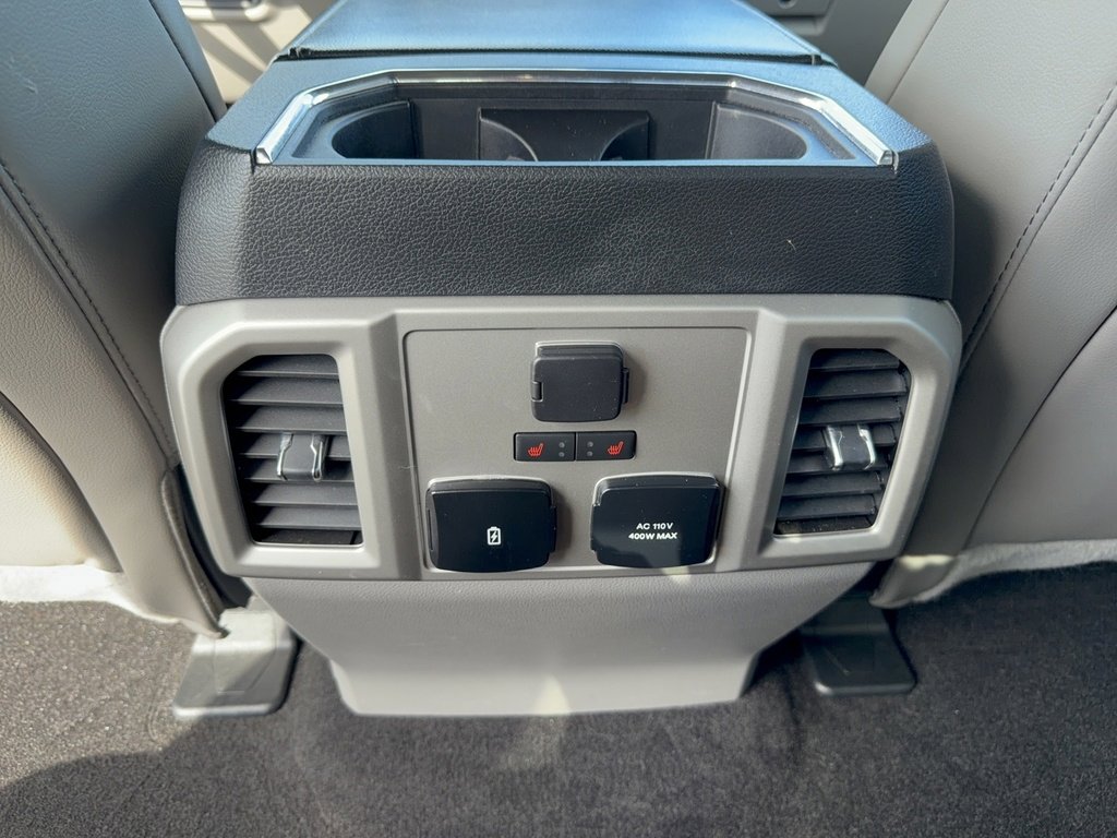 Certified 2019 Ford F150 Lariat w/ Equipment Group 502A Luxury image 31