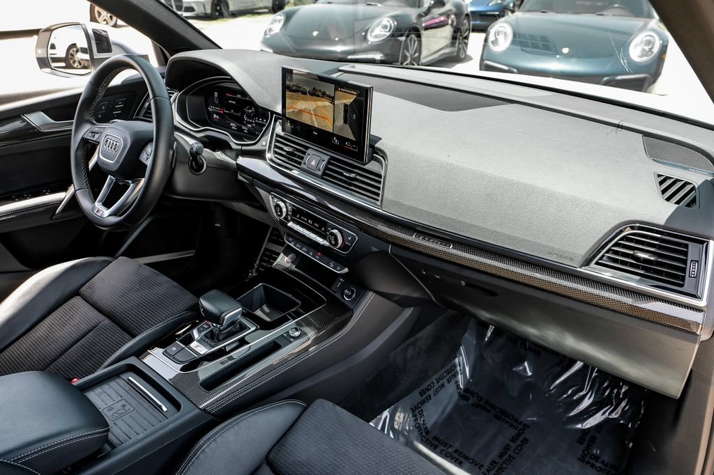 Used 2023 Audi SQ5 Prestige w/ Prestige Package AWD/4WD image 10
