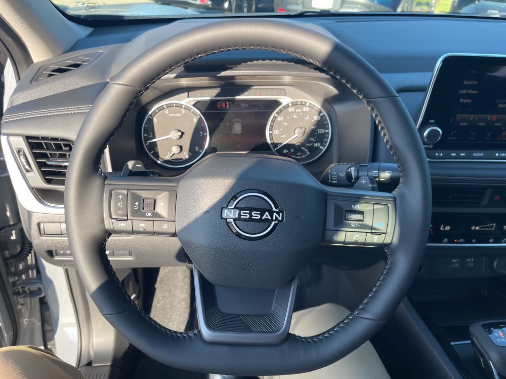 New 2026 Nissan Rogue Dark Armor AWD/4WD image 17