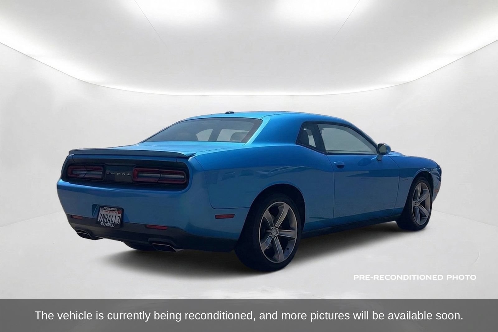 Used 2015 Dodge Challenger R/T w/ Quick Order Package 28B R/T RWD image 6