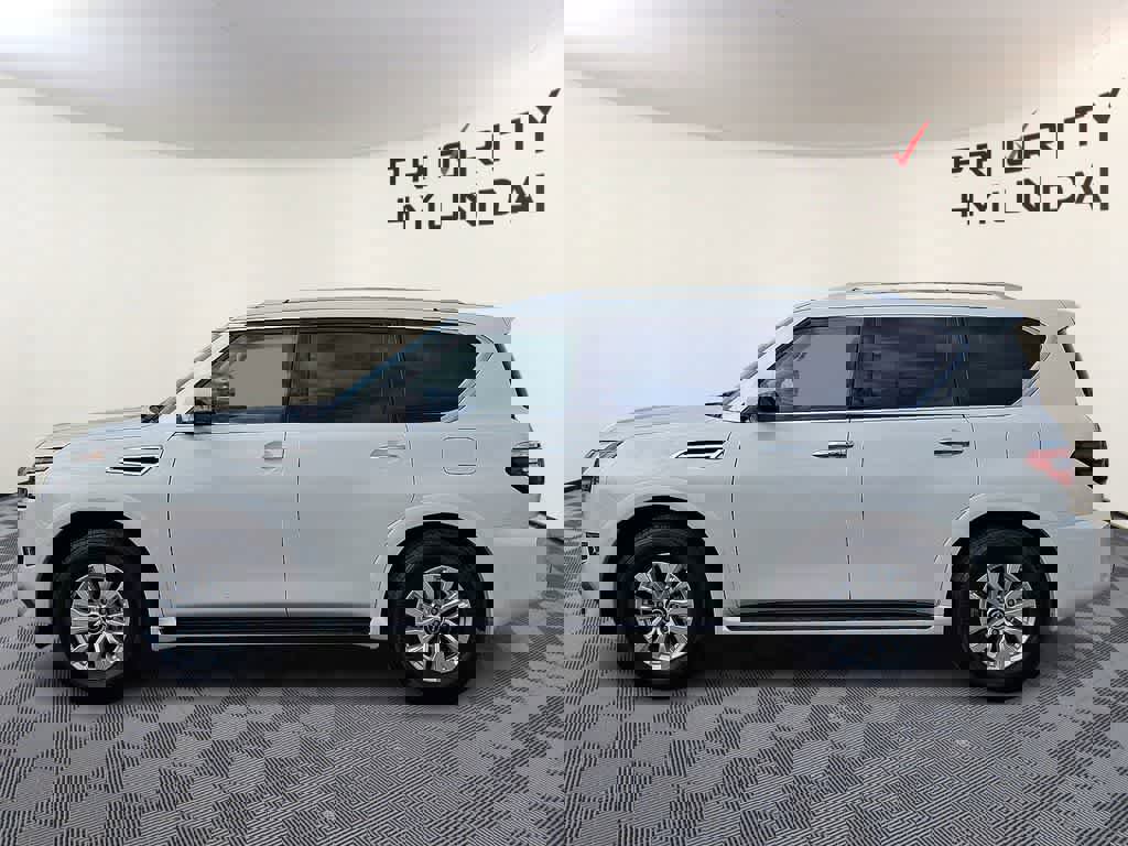 Used 2024 Nissan Armada SV image 7