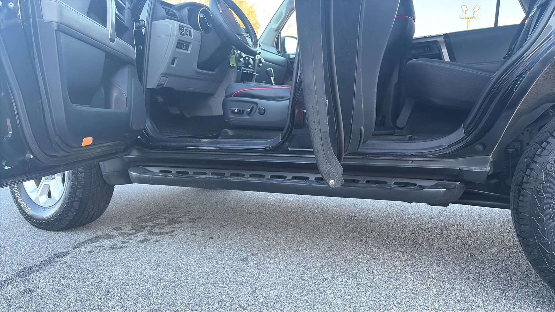 Used 2011 Toyota 4Runner SR5 image 38