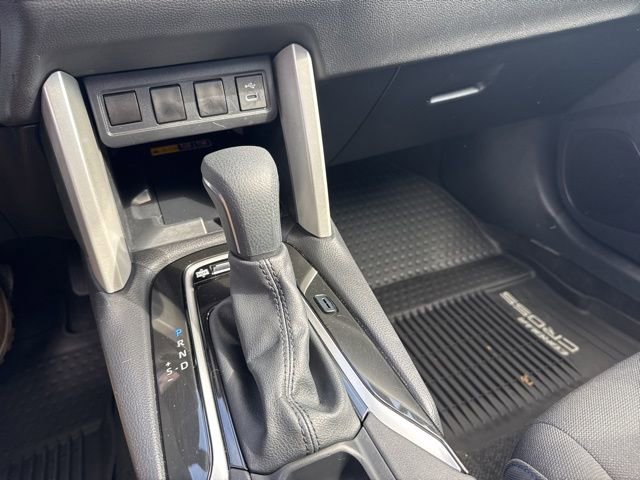 Used 2024 Toyota Corolla Cross AWD Hybrid w/ Moonroof Package image 26