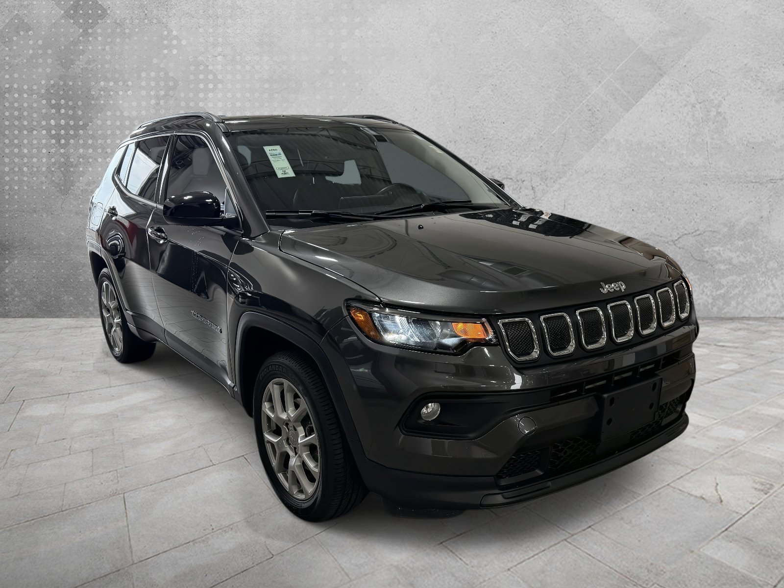 Used 2022 Jeep Compass Latitude w/ Sun and Sound Group