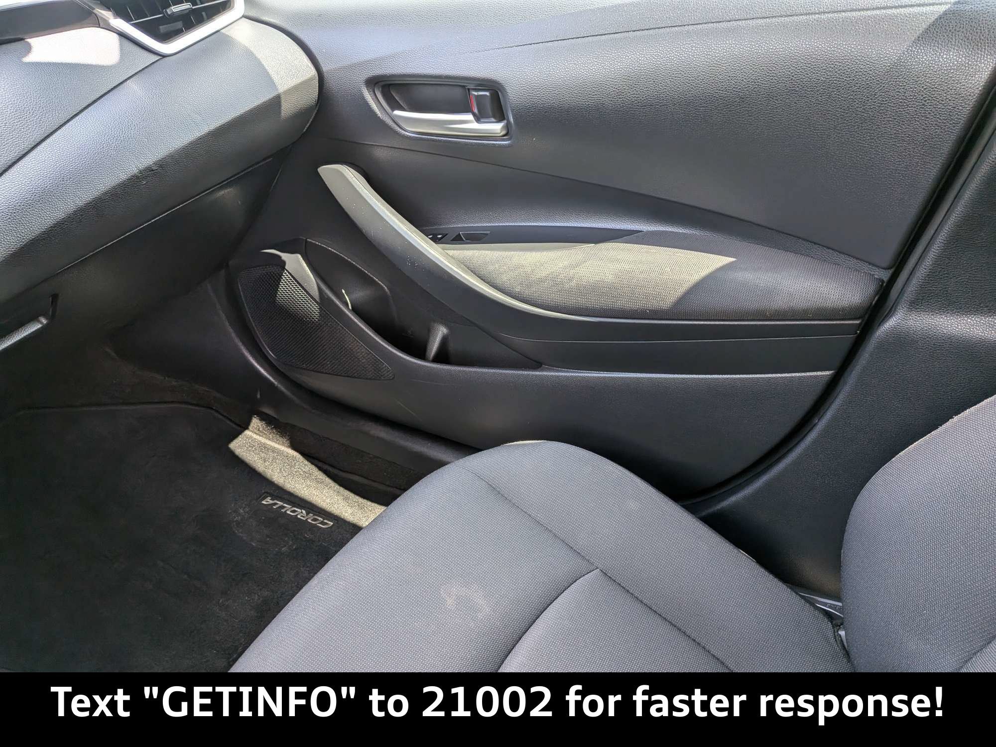Used 2020 Toyota Corolla LE FWD image 21