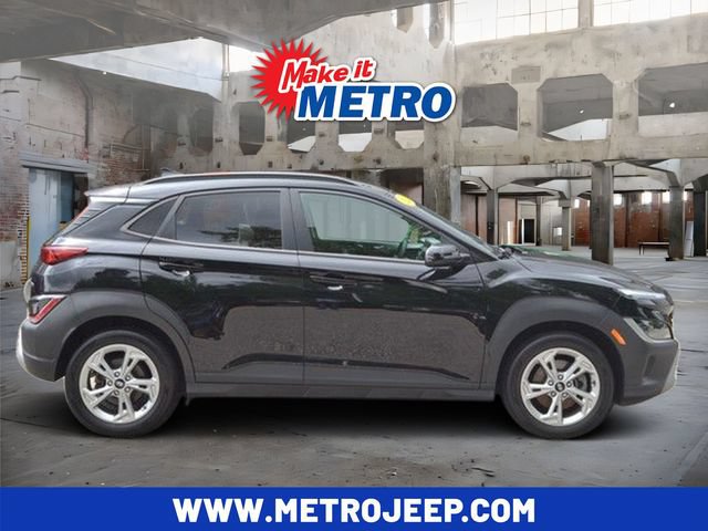 Used 2023 Hyundai Kona SEL w/ Cargo Package AWD/4WD image 1
