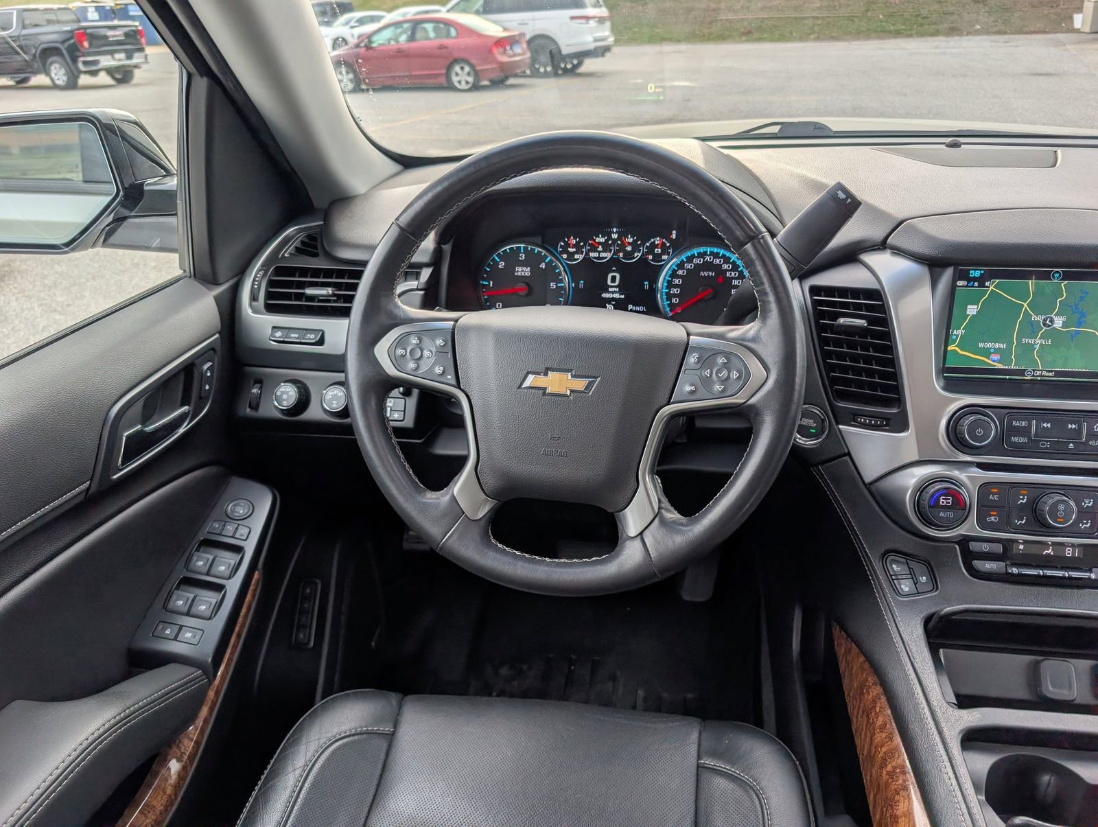 Used 2019 Chevrolet Suburban Premier image 19