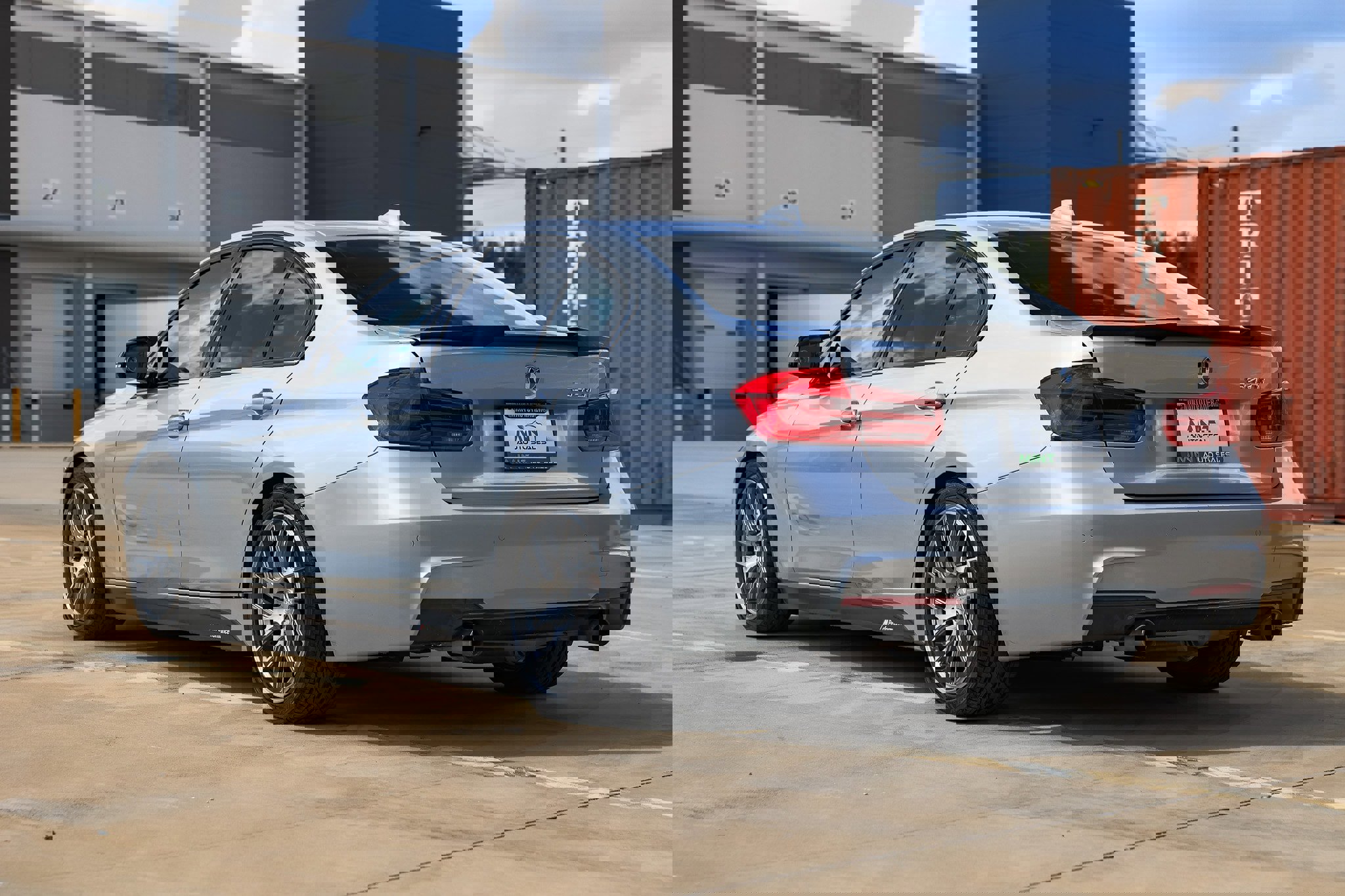 Used 2017 BMW 340i Sedan image 10