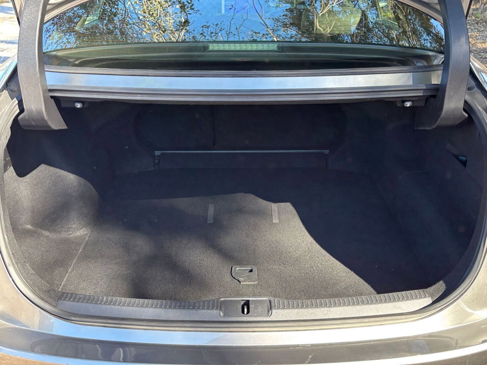 Used 2025 Toyota Crown XLE image 32