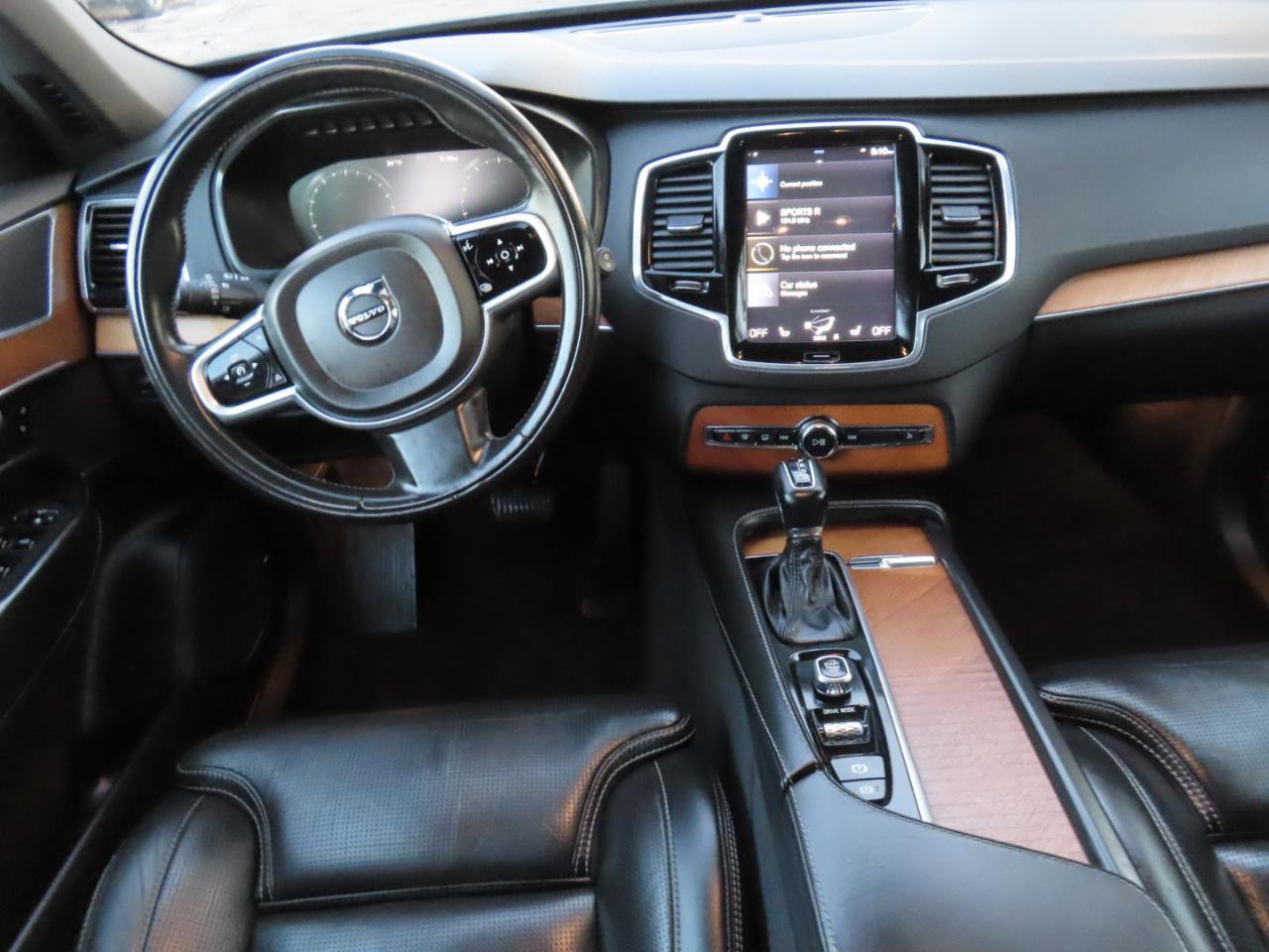 Used 2018 Volvo XC90 T6 Inscription w/ Convenience Package image 13