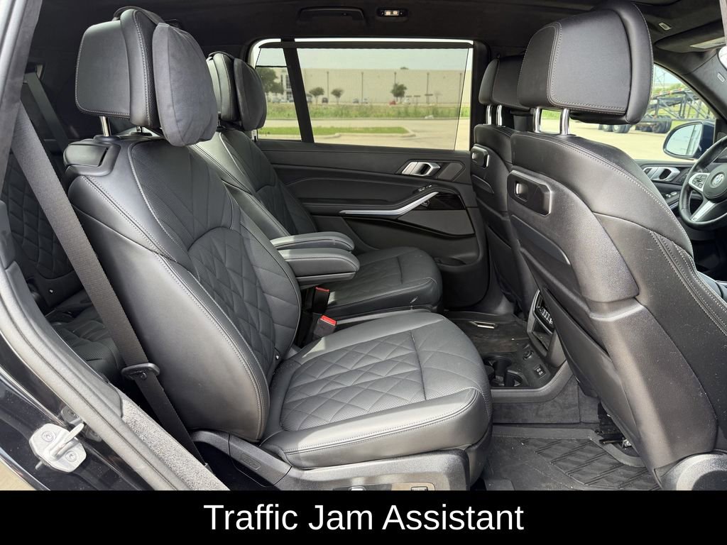 Used 2024 BMW X7 xDrive40i w/ Executive Package image 37