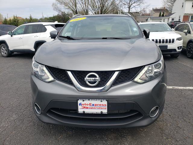 Used 2017 Nissan Rogue Sport SL image 9