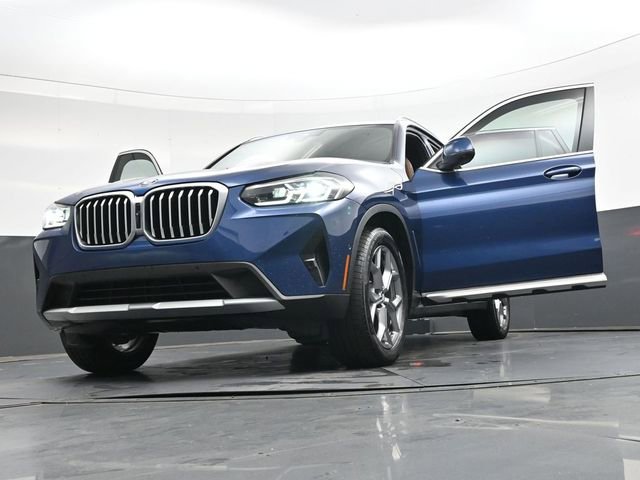 Used 2024 BMW X3 xDrive30i w/ Premium Package AWD/4WD image 42