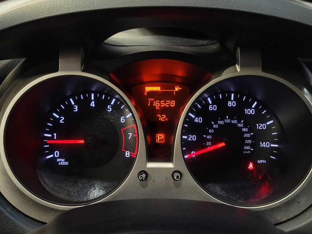 Used 2016 Nissan Juke S image 23