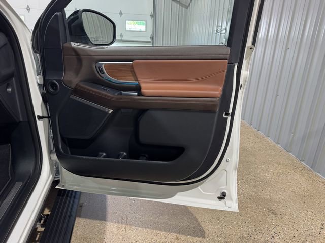 Used 2025 Ford Expedition Max King Ranch AWD/4WD image 26