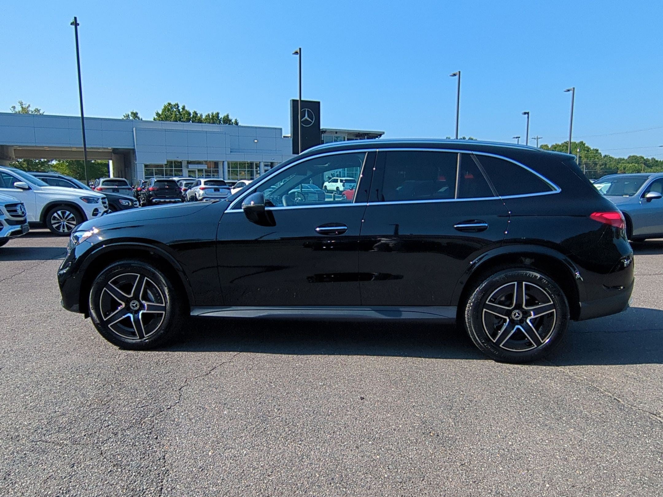 Certified 2026 Mercedes-Benz GLC 300 4MATIC image 6