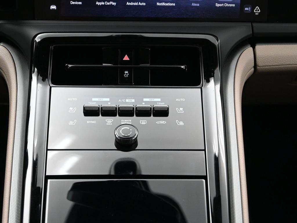 New 2026 Porsche Panamera RWD image 23