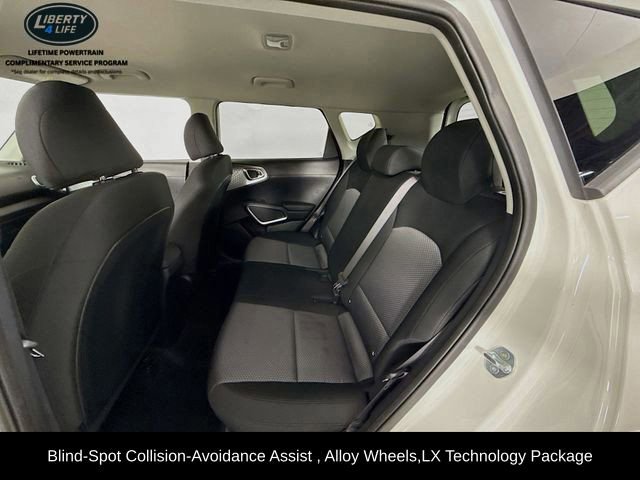 Used 2025 Kia Soul LX w/ LX Technology Package image 22