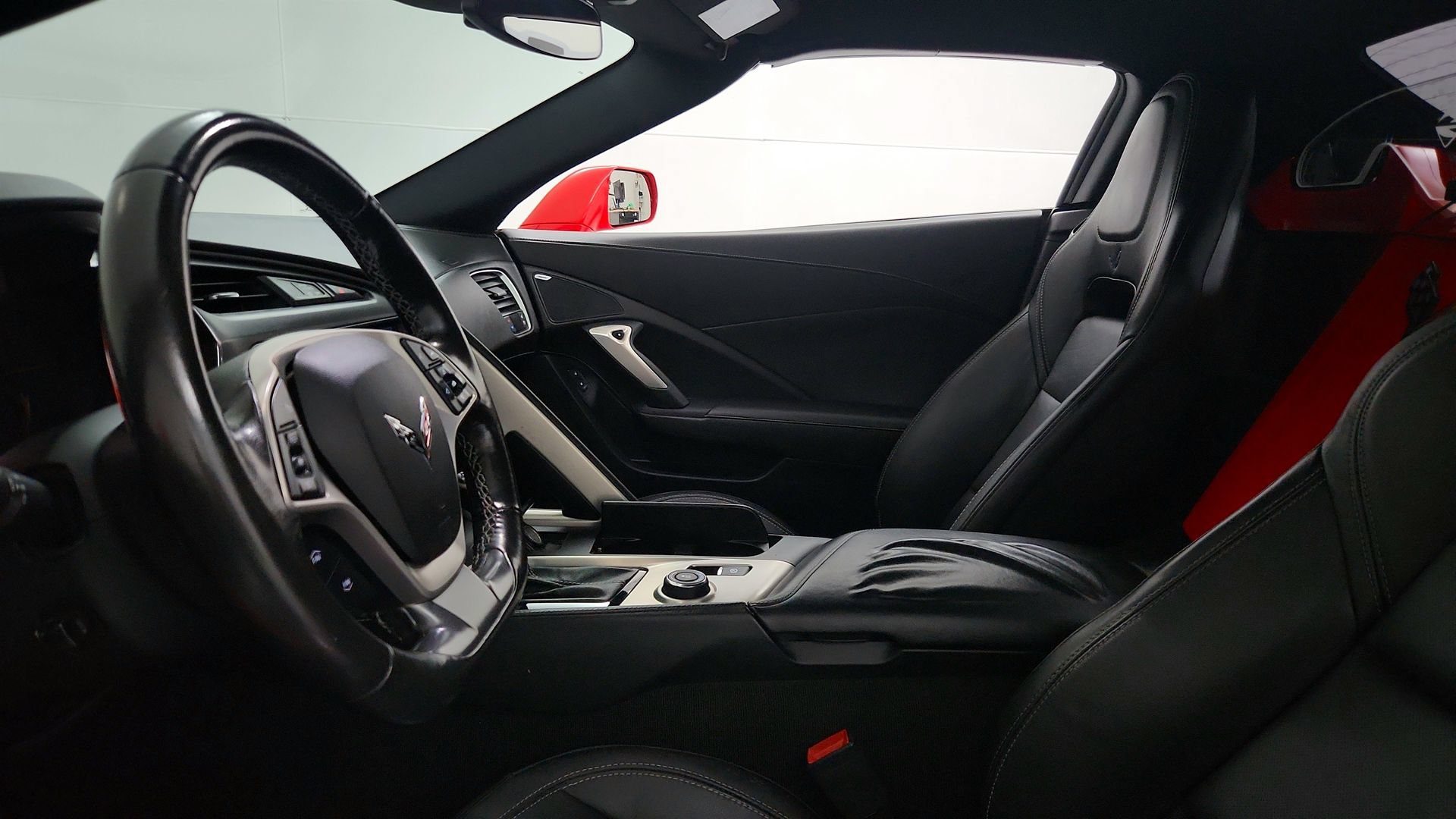 Used 2016 Chevrolet Corvette Stingray Convertible w/ 2LT Preferred Equipment Group RWD image 17