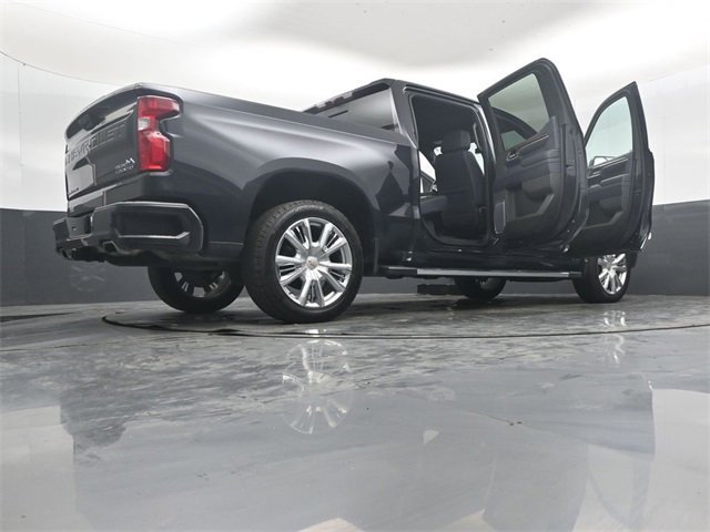 Used 2022 Chevrolet Silverado 1500 High Country w/ High Country Premium Package image 51