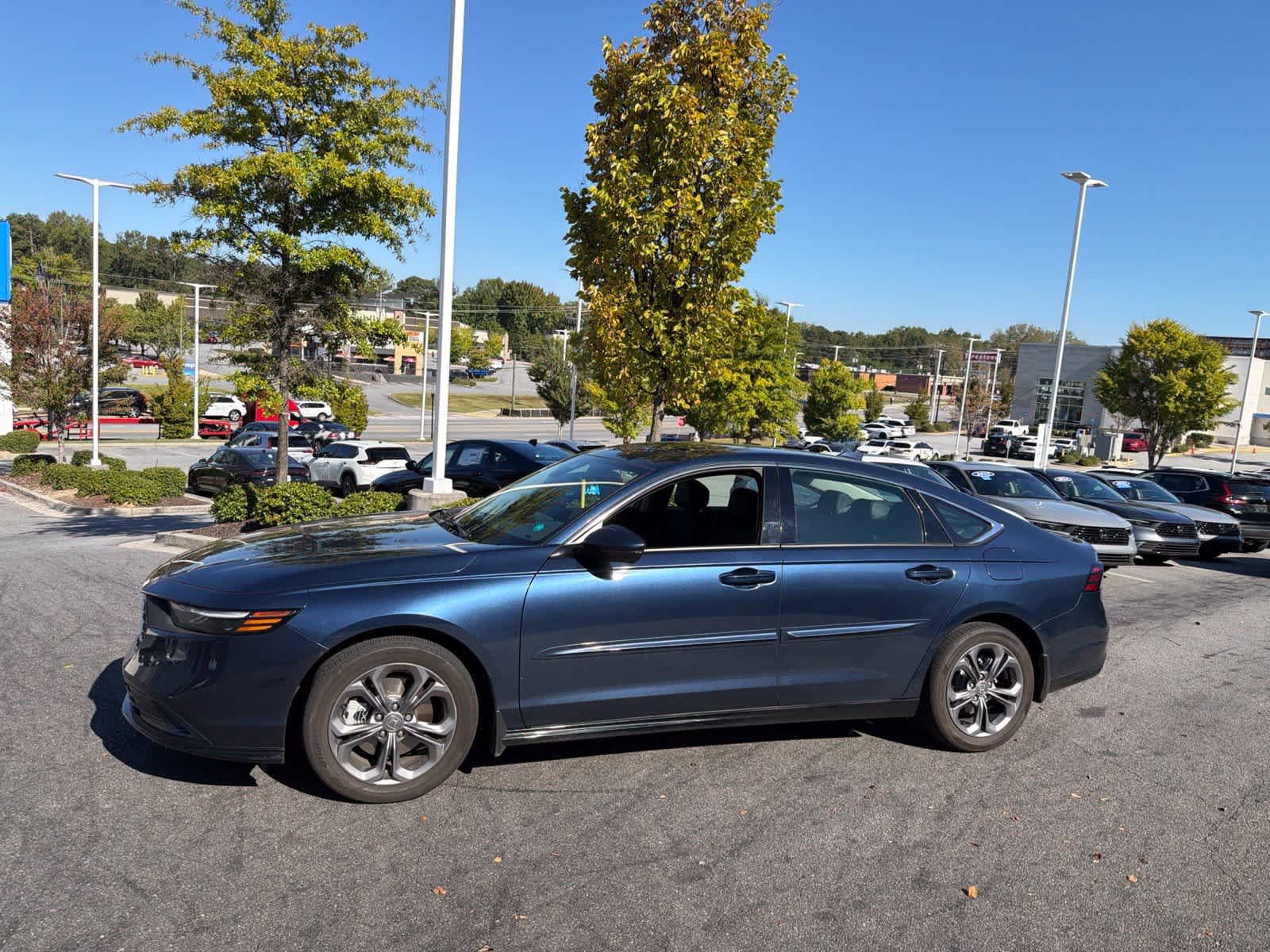 Used 2024 Honda Accord EX-L image 6