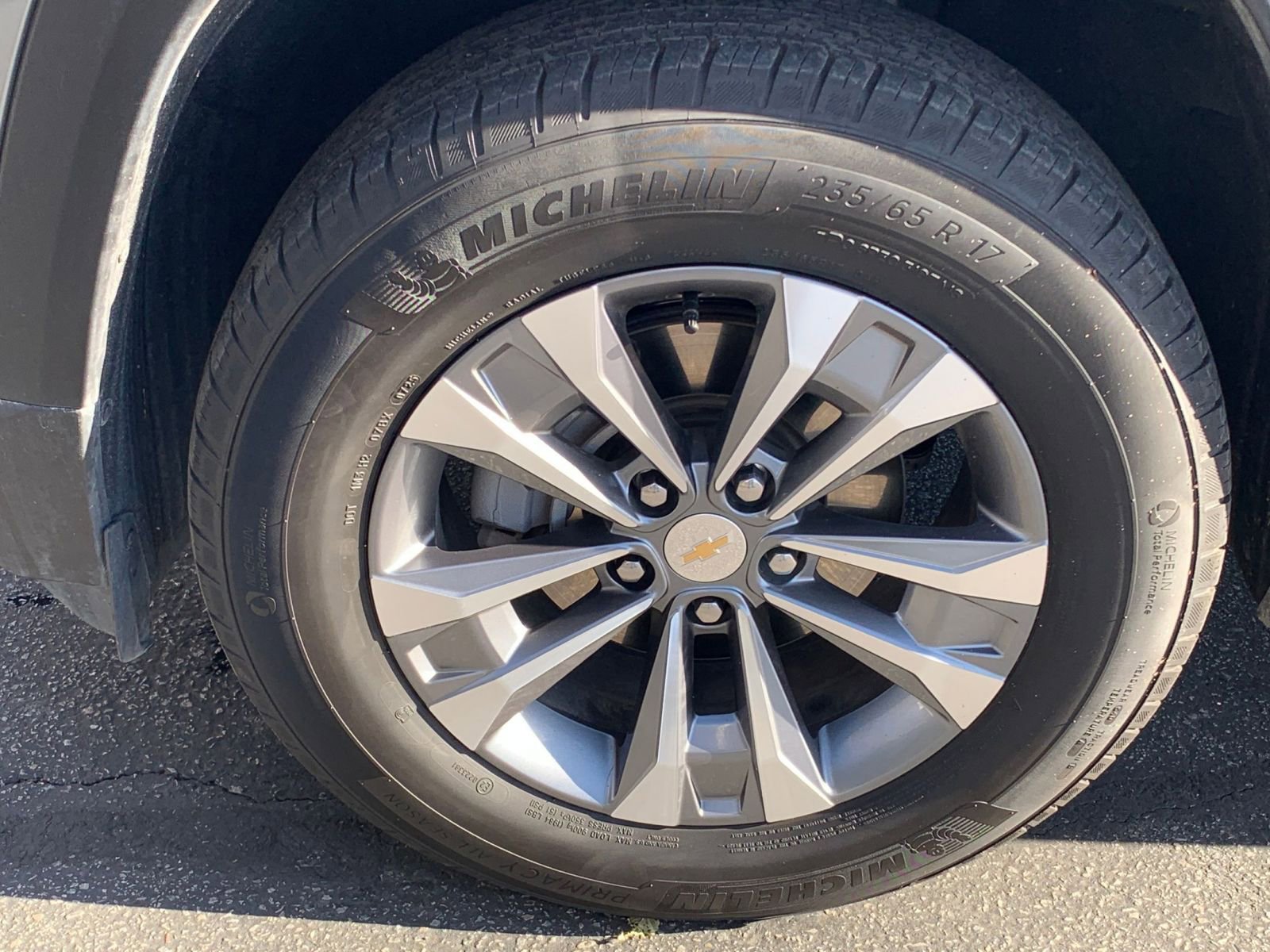 Used 2025 Chevrolet Equinox LT image 29