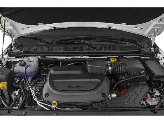 Certified 2024 Chrysler Pacifica Touring-L FWD image 9
