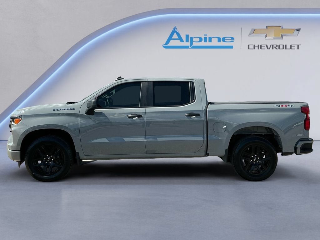 Used 2024 Chevrolet Silverado 1500 Custom AWD/4WD image 2