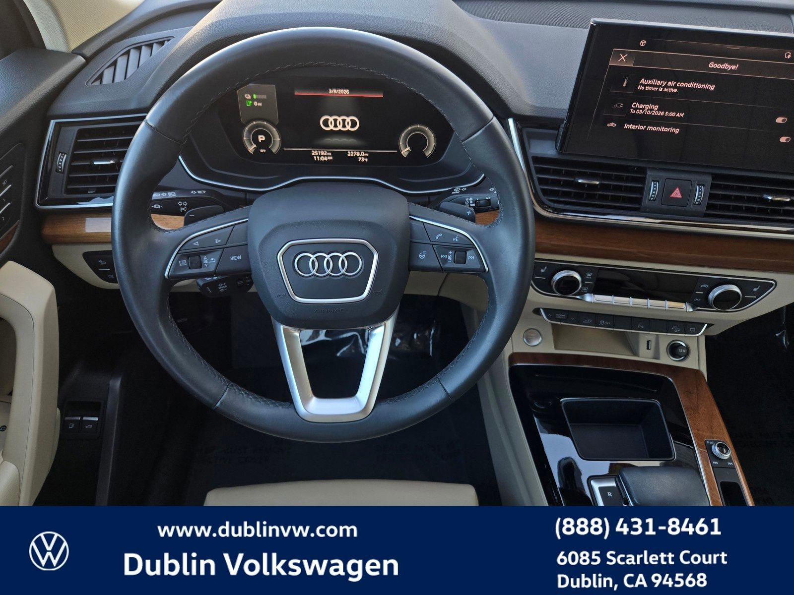 Used 2023 Audi Q5 e Premium w/ Convenience Package image 13