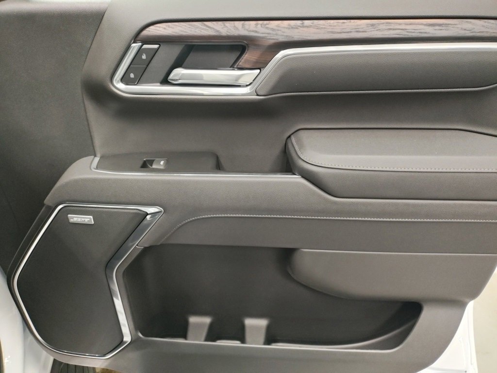 New 2026 GMC Sierra 1500 SLT w/ SLT Premium Plus Package image 9