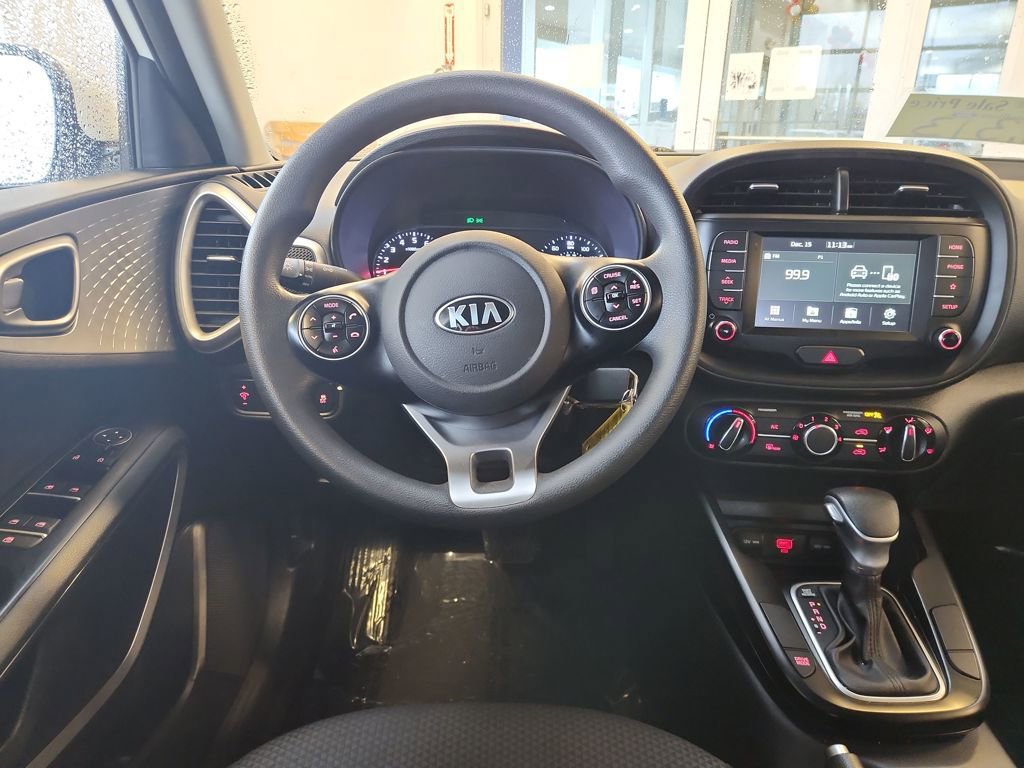 Used 2020 Kia Soul LX image 7