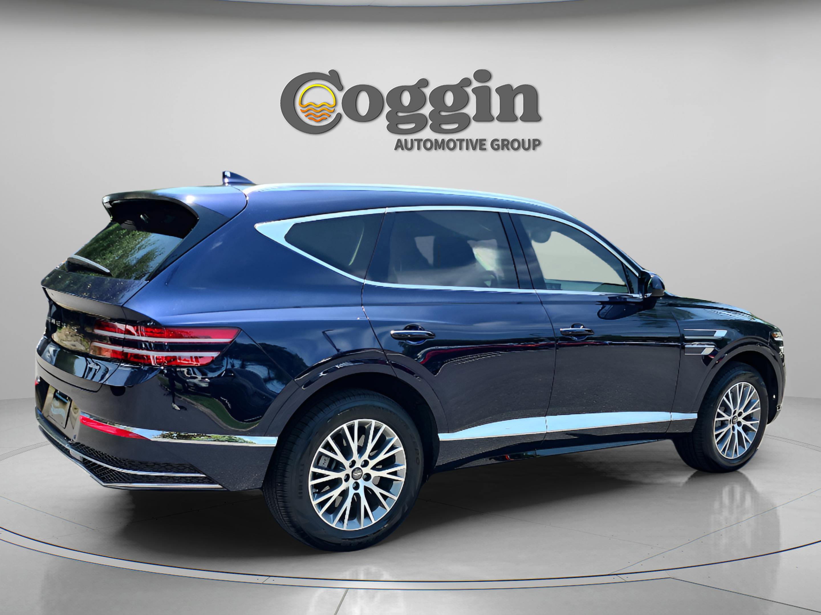 Used 2025 Genesis GV80 2.5T Standard AWD/4WD image 5
