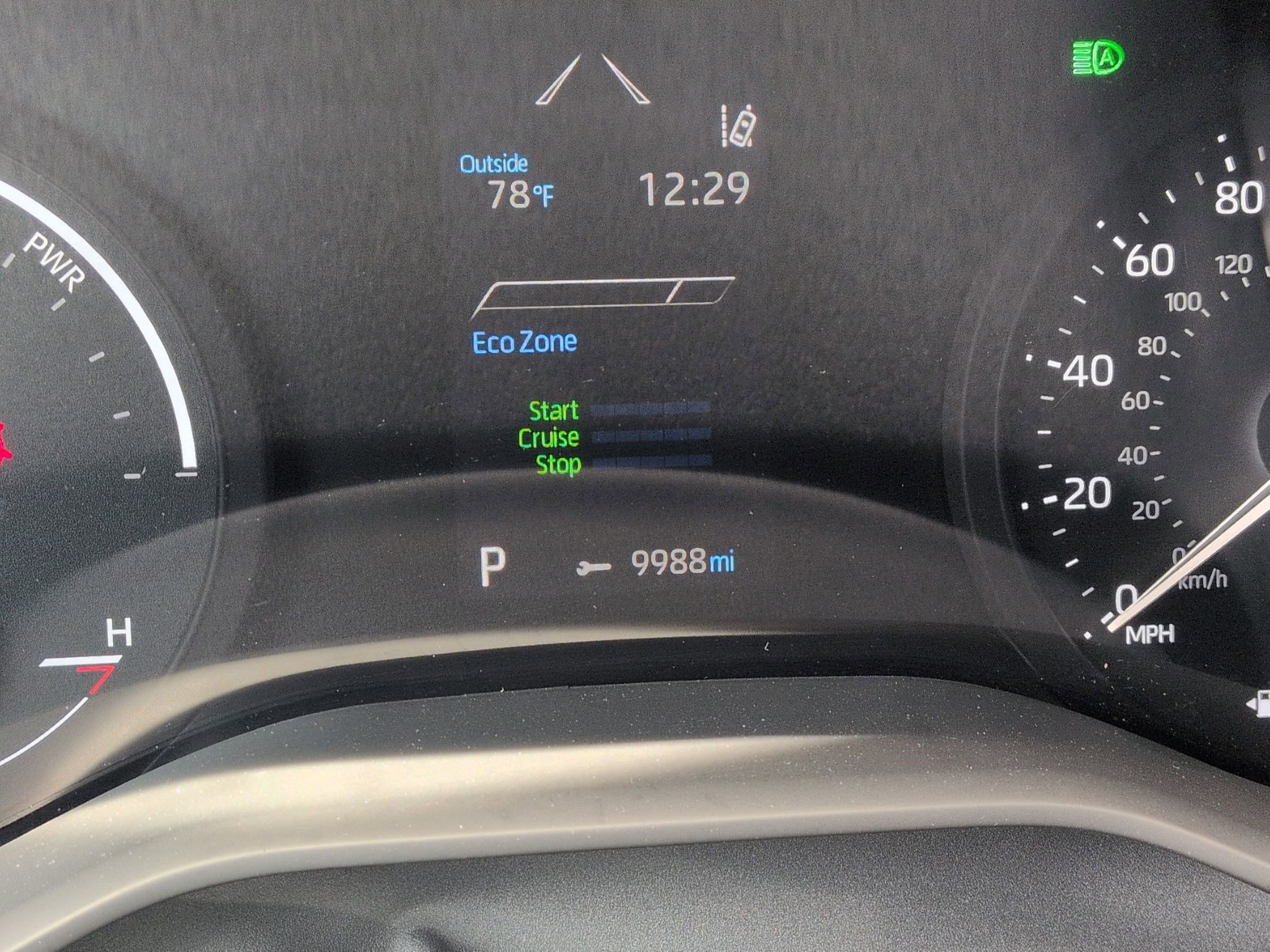 Used 2024 Toyota Sienna XSE w/ XSE Plus Package image 22