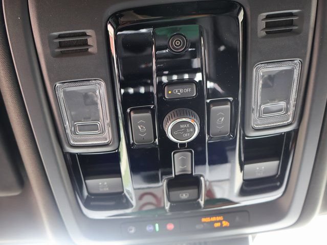 New 2026 GMC Yukon XL Denali w/ Denali Reserve Package AWD/4WD image 39