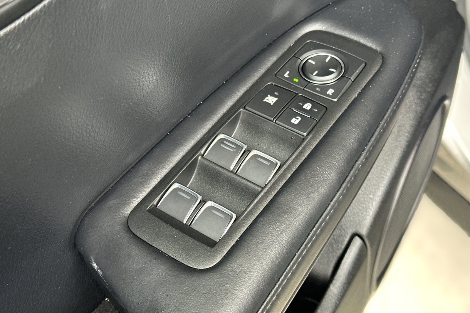 Used 2019 Lexus RX 350 FWD w/ Accessory Package image 13