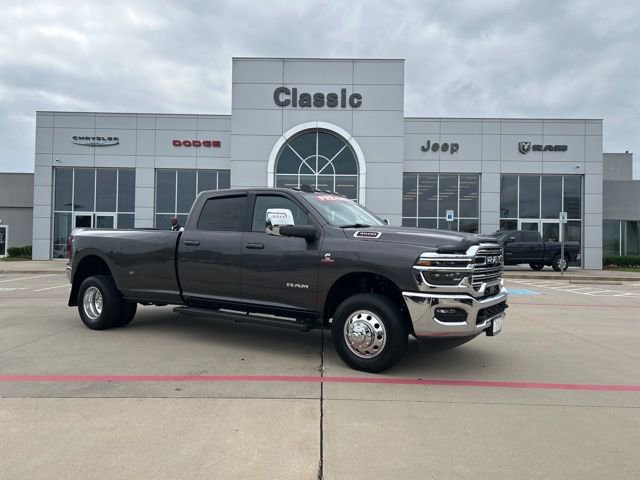 Used 2025 RAM 3500 Laramie AWD/4WD image 1