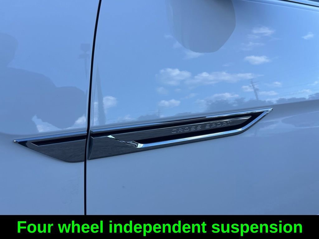 Used 2024 Volkswagen Atlas Cross Sport SE image 19